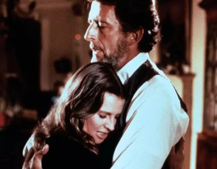 Потомство демона (1977) скачать торрент бесплатно Потомство демона (1977) фильм скачать торрент бесплатно