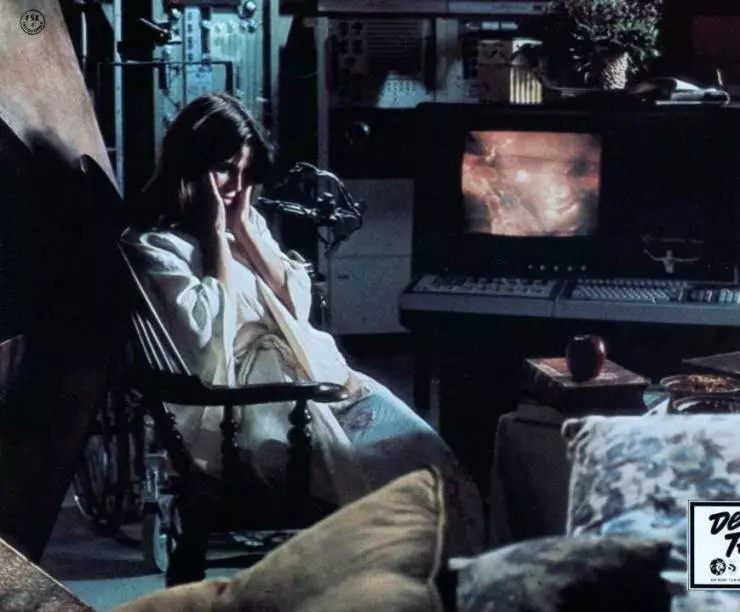 Потомство демона (1977) в хорошем качестве скачать торрент файл Потомство демона (1977) фильм в хорошем качестве скачать торрент файл