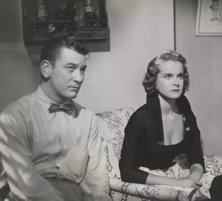 Ангельское лицо (1952) в хорошем качестве скачать торрент файл Ангельское лицо (1952) фильм в хорошем качестве скачать торрент файл