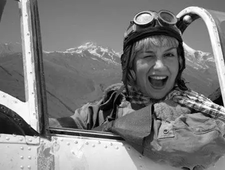 Авиаторша с Казбека (2010) скачать торрент файл Авиаторша с Казбека (2010) фильм скачать торрент файл