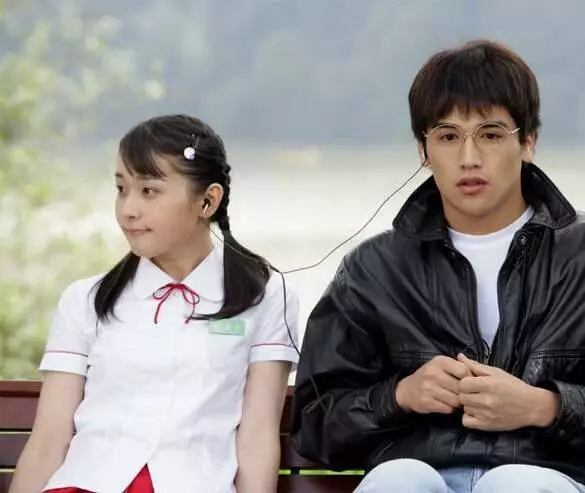 Вперед, сестрёнка! (2007) скачать торрент файл Вперед, сестрёнка! (2007) фильм скачать торрент файл