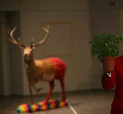 Высокий музей, низкий музей (2008) скачать торрент бесплатно Высокий музей, низкий музей (2008) фильм скачать торрент бесплатно