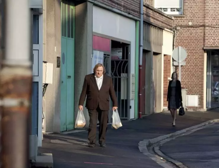 Маленький мир (2010) скачать торрент бесплатно Маленький мир (2010) фильм скачать торрент бесплатно