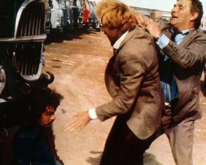 Страх в городе (1976) в хорошем качестве скачать торрент файл Страх в городе (1976) фильм в хорошем качестве скачать торрент файл