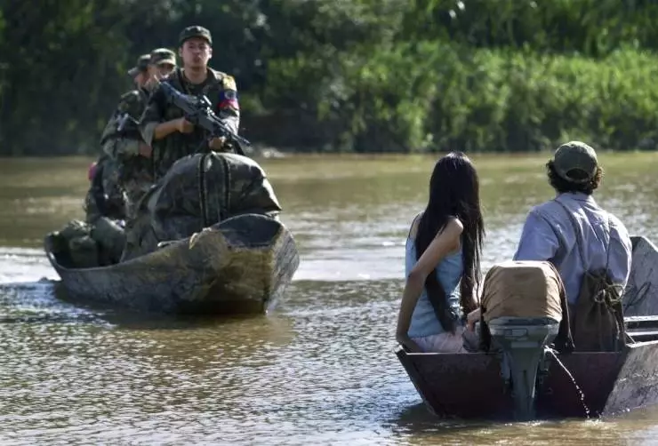 Операция «Э» (2012) скачать торрент бесплатно Операция «Э» (2012) фильм скачать торрент бесплатно