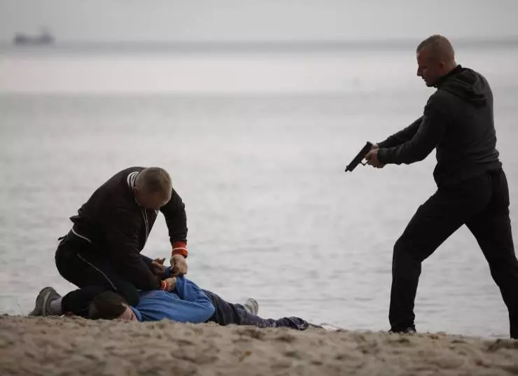 Закрытая система (2013) в хорошем качестве скачать торрент файл Закрытая система (2013) фильм в хорошем качестве скачать торрент файл