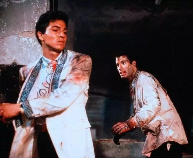 Золотые цепи (1990) скачать торрент файл Золотые цепи (1990) фильм скачать торрент файл