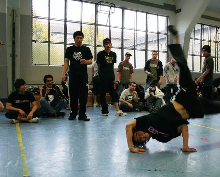 Планета би-боев (2007) скачать торрент файл Планета би-боев (2007) фильм скачать торрент файл