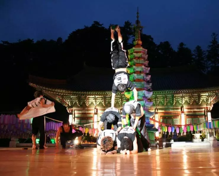 Планета би-боев (2007) в хорошем качестве скачать торрент файл Планета би-боев (2007) фильм в хорошем качестве скачать торрент файл