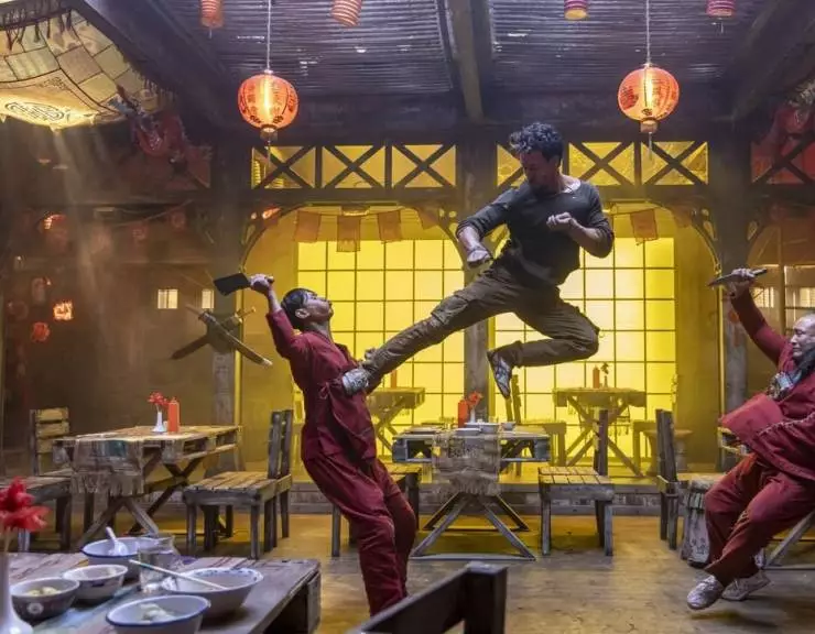 Ганапатх (2023) скачать торрент файл Ганапатх (2023) фильм скачать торрент файл