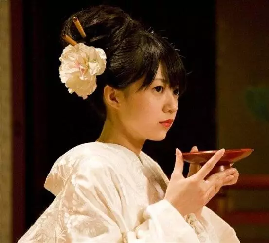 Цветочный демон (2010) скачать торрент бесплатно Цветочный демон (2010) фильм скачать торрент бесплатно