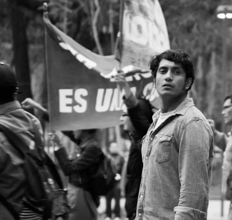 Гуэрос (2014) скачать торрент файл Гуэрос (2014) фильм скачать торрент файл