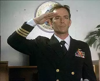 Безмолвный яд (2009) скачать торрент бесплатно Безмолвный яд (2009) фильм скачать торрент бесплатно