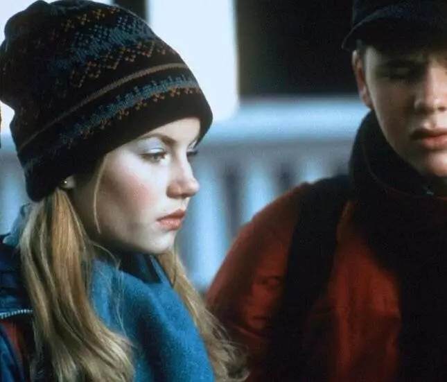 Кто получит дом? (1999) скачать торрент бесплатно Кто получит дом? (1999) фильм скачать торрент бесплатно