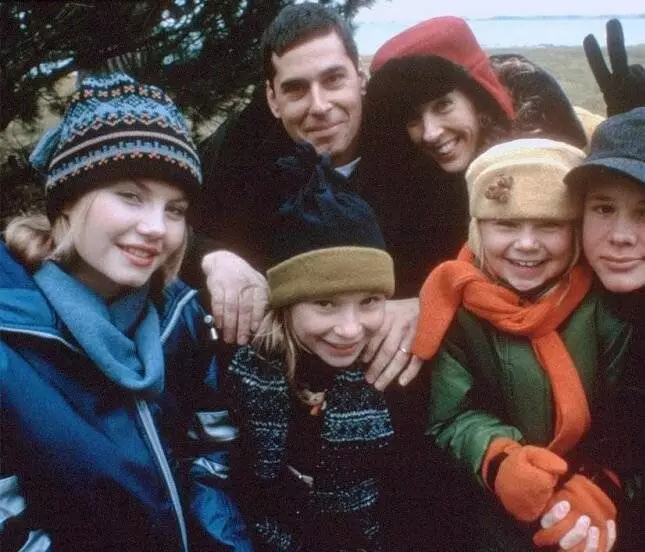 Кто получит дом? (1999) скачать торрент файл Кто получит дом? (1999) фильм скачать торрент файл