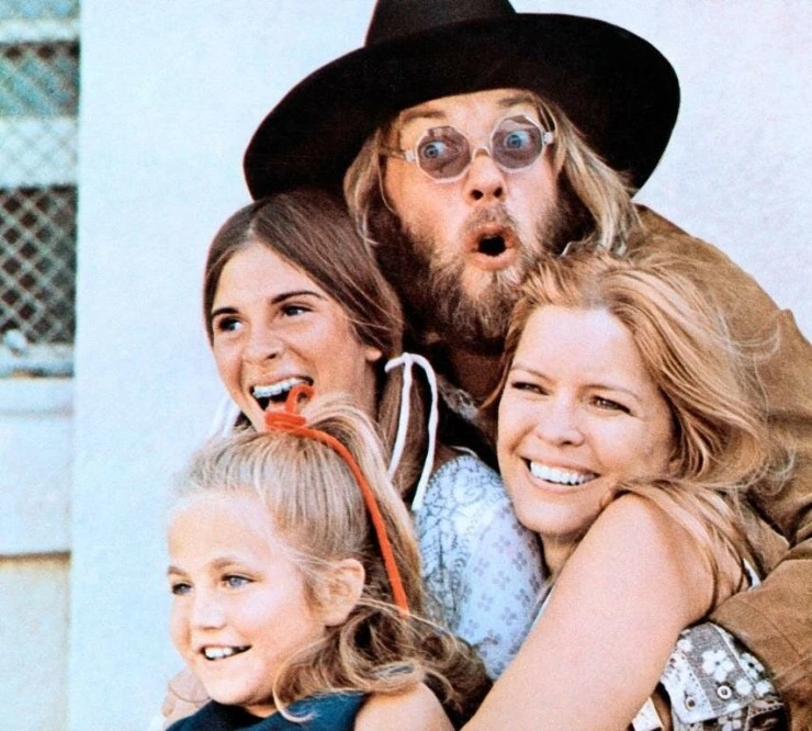 Алекс в стране чудес (1970) скачать торрент файл Алекс в стране чудес (1970) фильм скачать торрент файл