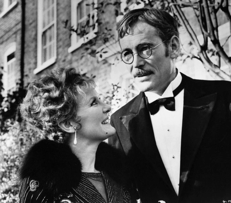 Прощайте, мистер Чипс (1969) скачать торрент файл Прощайте, мистер Чипс (1969) фильм скачать торрент файл