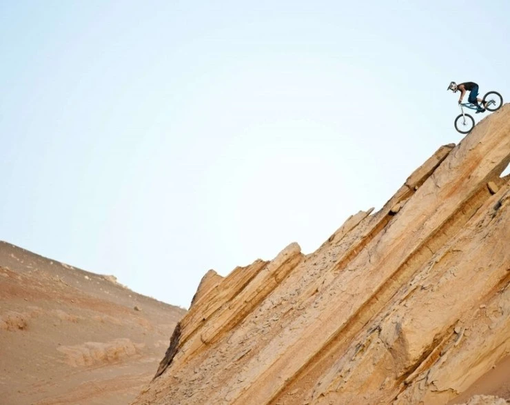 Там, где заканчивается тропа (2012) скачать торрент бесплатно Там, где заканчивается тропа (2012) фильм скачать торрент бесплатно