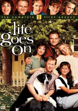 Жизнь продолжается / Life Goes On (1989) cериал скачать через торрет бесплатно в хорошем качестве