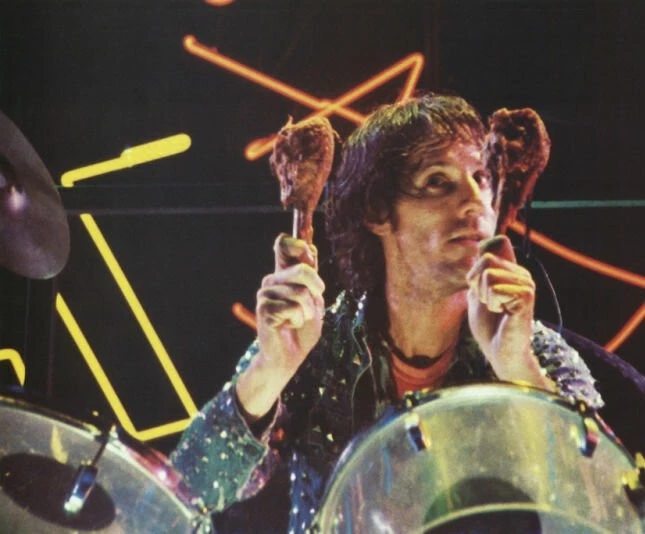 Сойди с ума (1983) скачать торрент файл Сойди с ума (1983) фильм скачать торрент файл