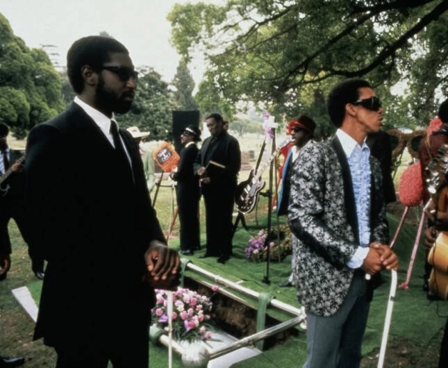 Сойди с ума (1983) скачать торрент бесплатно Сойди с ума (1983) фильм скачать торрент бесплатно