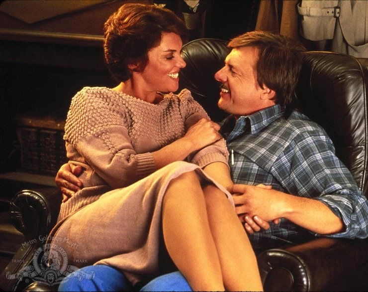 Кегни и Лейси (1981) скачать торрент файл Кегни и Лейси (1981) сериал скачать торрент файл