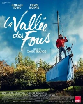 Плыву домой / La vallée des fous (2024) фильм