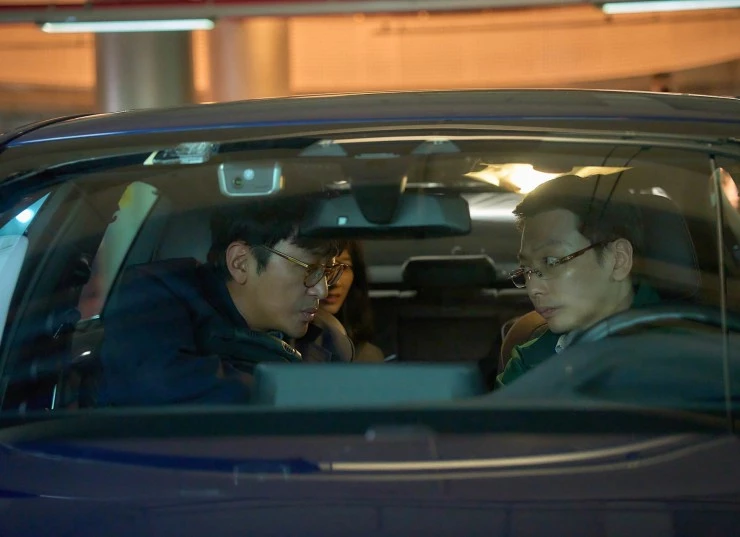 Лобби (2025) скачать торрент бесплатно Лобби (2025) фильм скачать торрент бесплатно