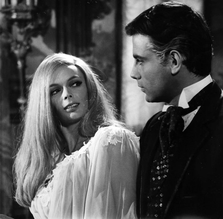 Любовники из могилы (1965) в хорошем качестве скачать торрент файл Любовники из могилы (1965) фильм в хорошем качестве скачать торрент файл