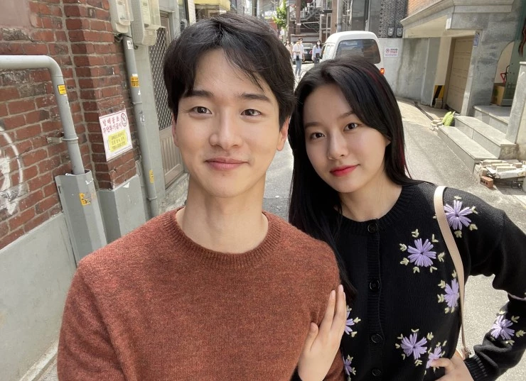 Отношения на расстоянии (2023) скачать торрент бесплатно Отношения на расстоянии (2023) фильм скачать торрент бесплатно