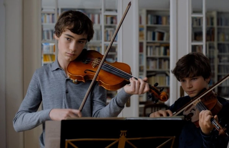 Прослушивание (2019) скачать торрент бесплатно Прослушивание (2019) фильм скачать торрент бесплатно