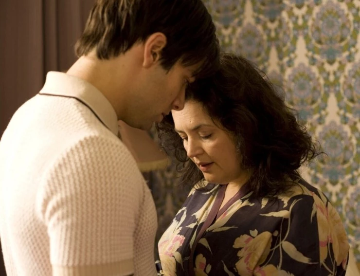 Хэтти (2011) скачать торрент файл Хэтти (2011) фильм скачать торрент файл