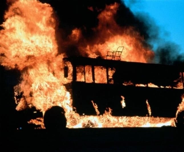 Бег черной кошки (1998) скачать торрент файл Бег черной кошки (1998) фильм скачать торрент файл