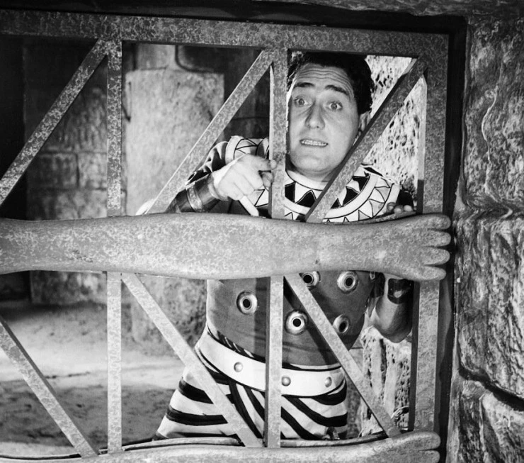 Две ночи с Клеопатрой (1954) в хорошем качестве скачать торрент файл Две ночи с Клеопатрой (1954) фильм в хорошем качестве скачать торрент файл