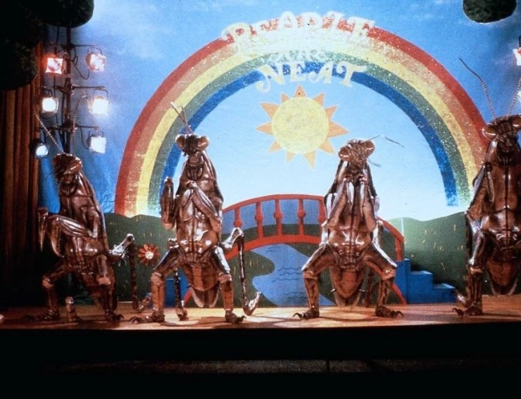 Познакомьтесь с семьей Эпплгейт (1990) в хорошем качестве скачать торрент файл Познакомьтесь с семьей Эпплгейт (1990) фильм в хорошем качестве скачать торрент файл