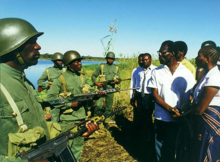 Лумумба (2000) скачать торрент бесплатно Лумумба (2000) фильм скачать торрент бесплатно