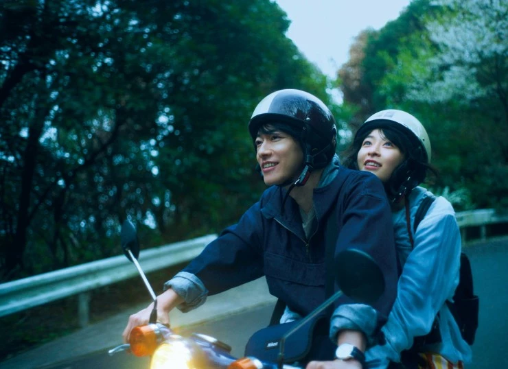 Она появится, когда придёт апрель (2024) скачать торрент файл Она появится, когда придёт апрель (2024) фильм скачать торрент файл