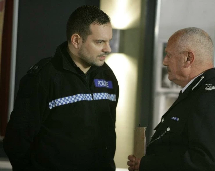 Бунт (2015) в хорошем качестве скачать торрент файл Бунт (2015) фильм в хорошем качестве скачать торрент файл