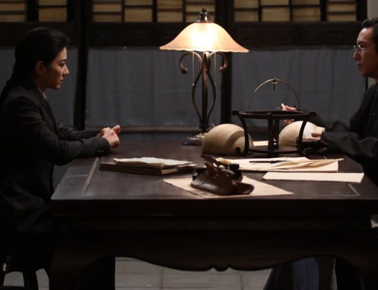 Женщина-рыцарь Зеркального озера (2011) скачать торрент файл Женщина-рыцарь Зеркального озера (2011) фильм скачать торрент файл