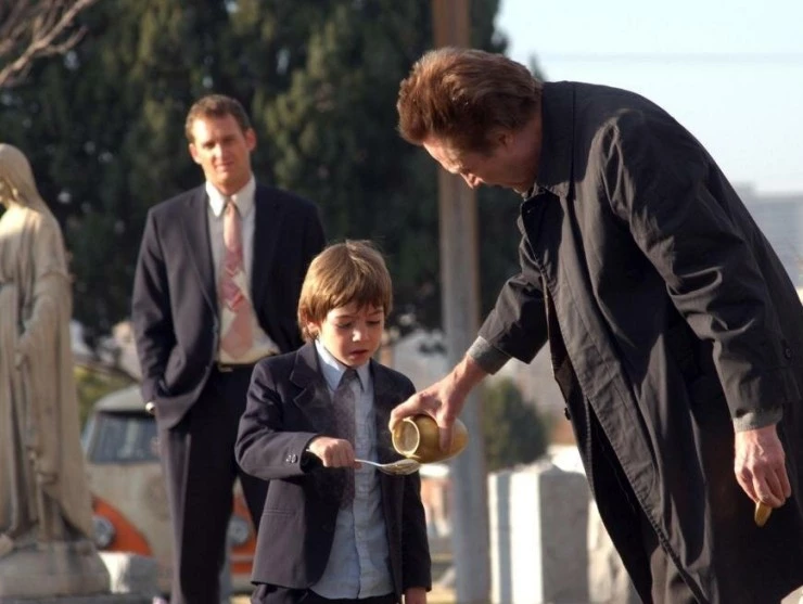 Свихнувшиеся (2004) в хорошем качестве скачать торрент файл Свихнувшиеся (2004) фильм в хорошем качестве скачать торрент файл