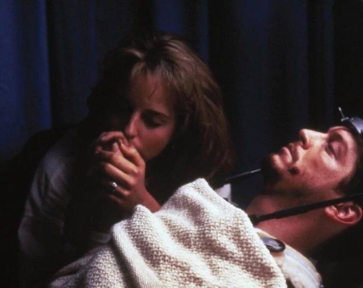 Танец на воде (1992) в хорошем качестве скачать торрент файл Танец на воде (1992) фильм в хорошем качестве скачать торрент файл