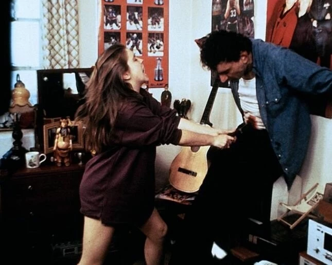 Крик о помощи (1984) скачать торрент бесплатно Крик о помощи (1984) фильм скачать торрент бесплатно