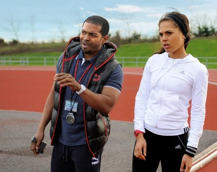 Быстрые девушки (2012) в хорошем качестве скачать торрент файл Быстрые девушки (2012) фильм в хорошем качестве скачать торрент файл