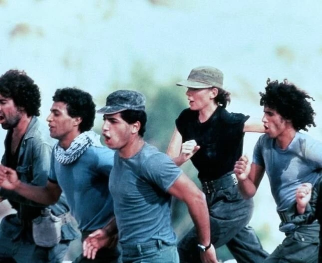 Маленькая барабанщица (1984) в хорошем качестве скачать торрент файл Маленькая барабанщица (1984) фильм в хорошем качестве скачать торрент файл