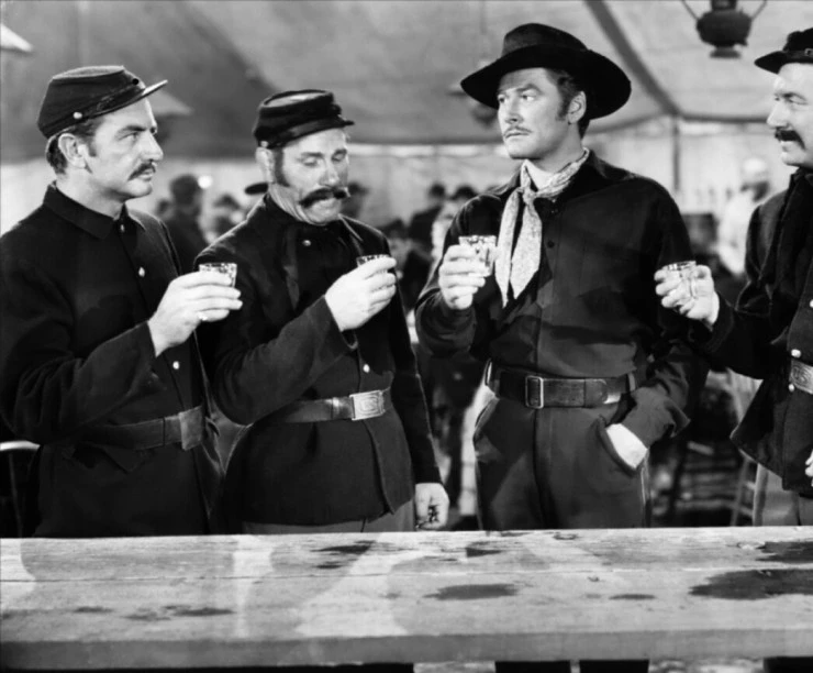 Серебряная река (1948) скачать торрент бесплатно Серебряная река (1948) фильм скачать торрент бесплатно