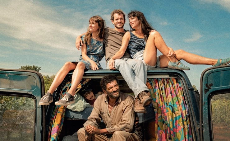 Остановка на лето (2025) скачать торрент бесплатно Остановка на лето (2025) фильм скачать торрент бесплатно