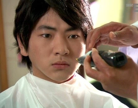 Мой друг ещё жив (2013) скачать торрент бесплатно Мой друг ещё жив (2013) фильм скачать торрент бесплатно