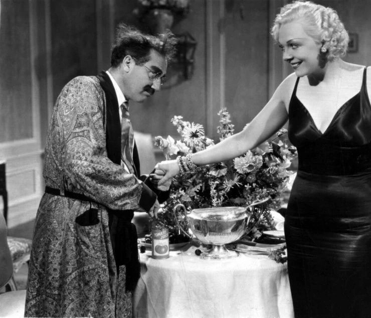 День на скачках (1937) в хорошем качестве скачать торрент файл День на скачках (1937) фильм в хорошем качестве скачать торрент файл