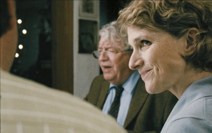 Напротив (2007) скачать торрент бесплатно Напротив (2007) фильм скачать торрент бесплатно