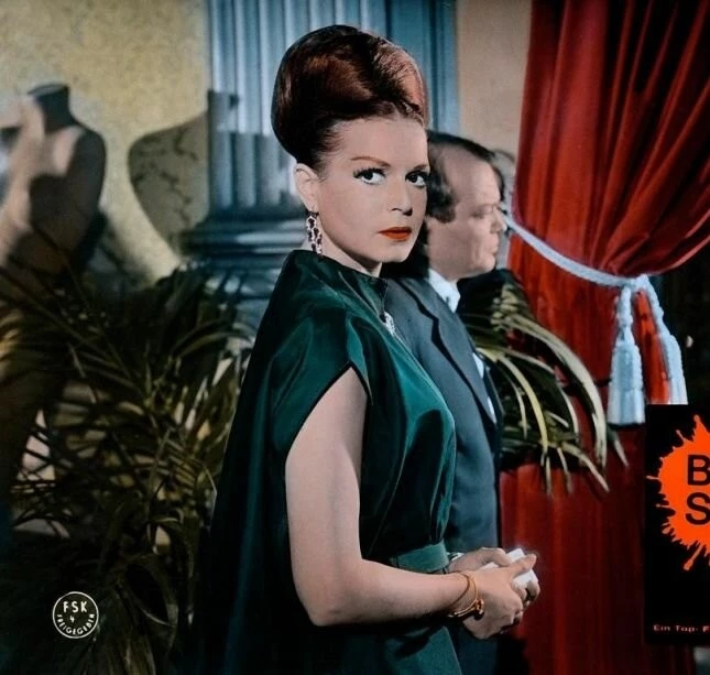 Шесть женщин для убийцы (1964) скачать торрент бесплатно Шесть женщин для убийцы (1964) фильм скачать торрент бесплатно